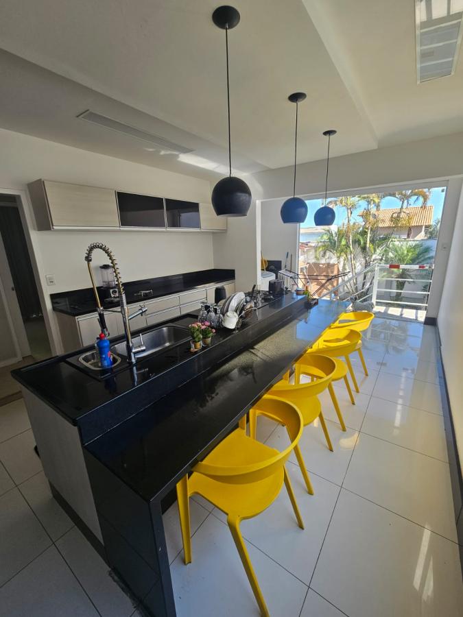 Casa, 3 quartos, 197 m² - Foto 11