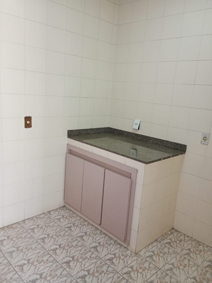 Apartamento à venda com 3 quartos - Foto 12