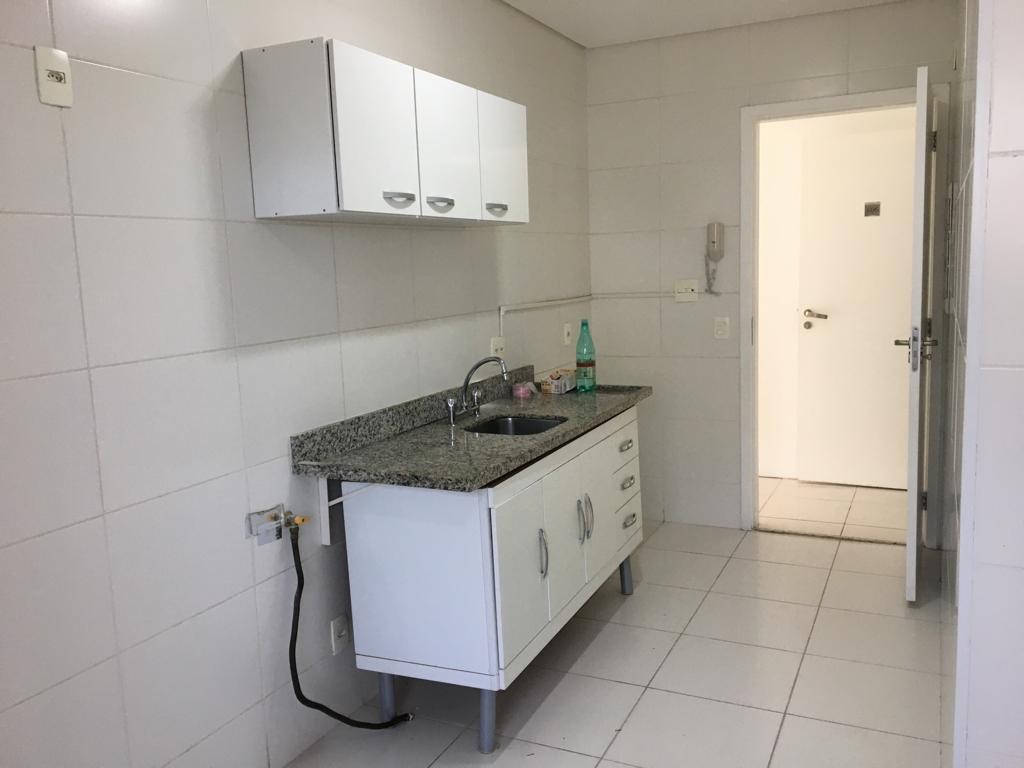 Apartamento à venda com 3 quartos, 6575m² - Foto 11