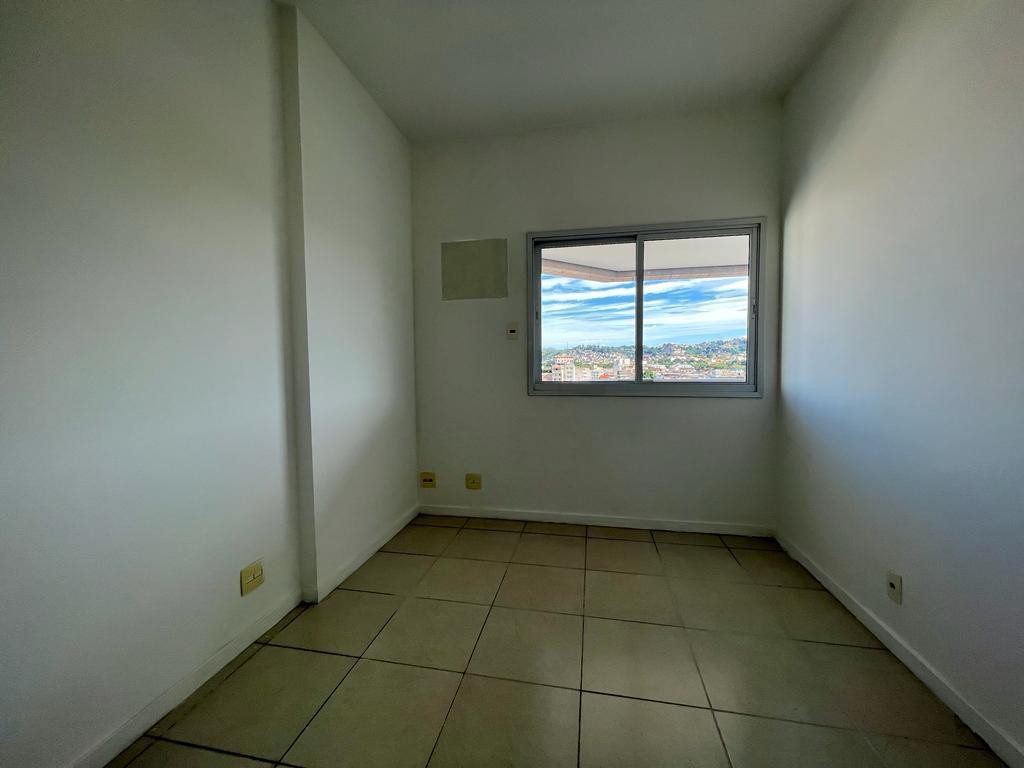 Apartamento à venda com 3 quartos, 6575m² - Foto 21