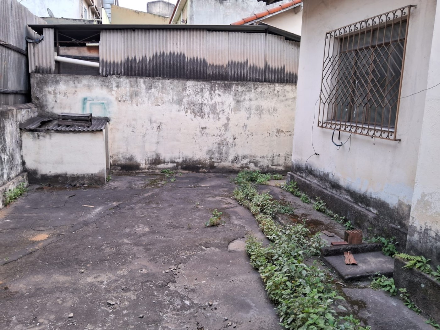 Casa à venda com 2 quartos, 190m² - Foto 11